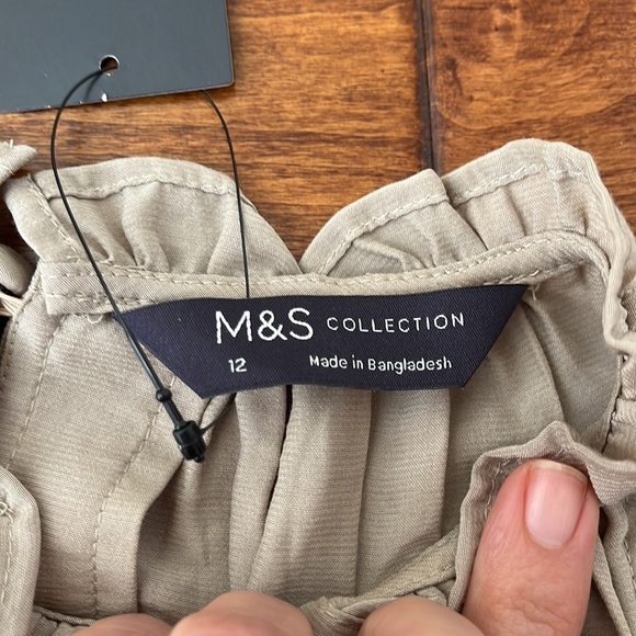 Marks and Spencer Top Size 8 - Picture 8 of 9